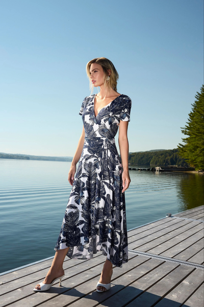long sleeve satin wedding dress Satin Wedding Dress Kate With Detachable Sleeves US 6