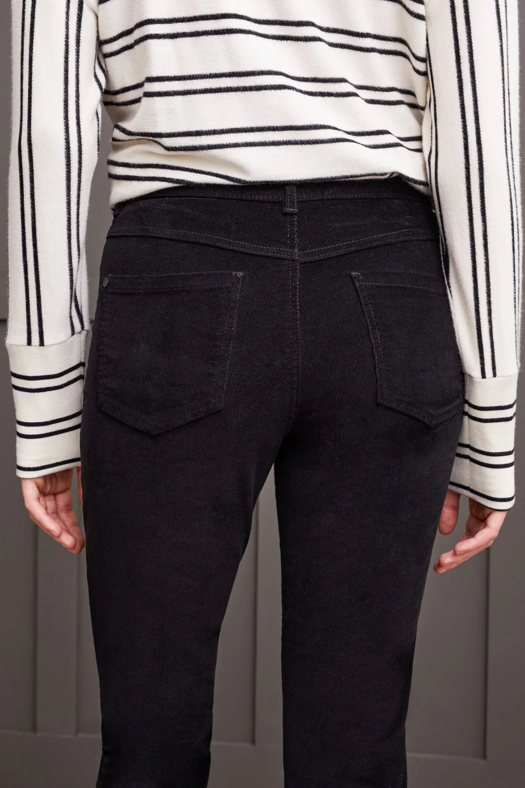 Tribal Women's Audrey Pull-On Jeggings - Comfort Stretch Denim, Mid-Rise, Full Length 31"